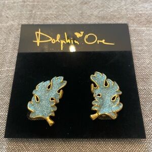 Dolphin Ore Blue Leaf Earrings